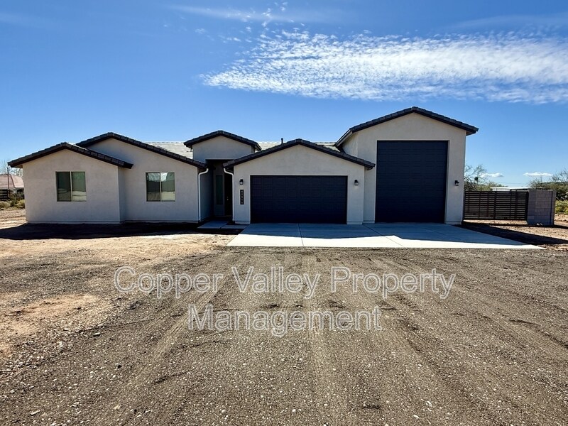 40516 N 3rd Ave in Phoenix, AZ - Building Photo