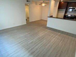 11117 Hartsook St in Los Angeles, CA - Building Photo - Building Photo