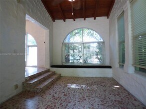 409 Marmore Ave in Coral Gables, FL - Building Photo - Building Photo