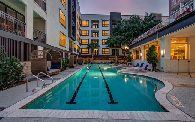 4620 N Braeswood Blvd in Houston, TX - Building Photo - Building Photo