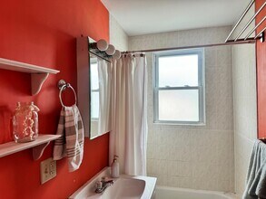 57 Summer St, Unit 3 in Somerville, MA - Building Photo - Building Photo