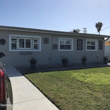 325 Angelo Ln in Cocoa Beach, FL - Building Photo - Building Photo
