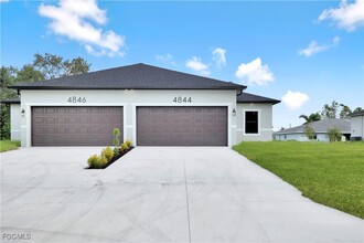 4846 30th St SW in Lehigh Acres, FL - Building Photo - Building Photo