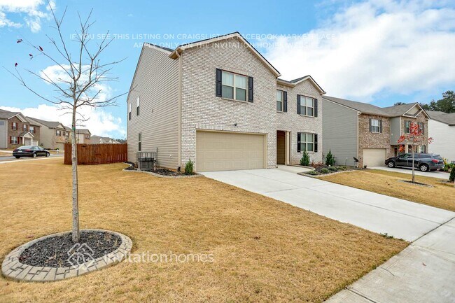 property at 3890 Makeover Ct