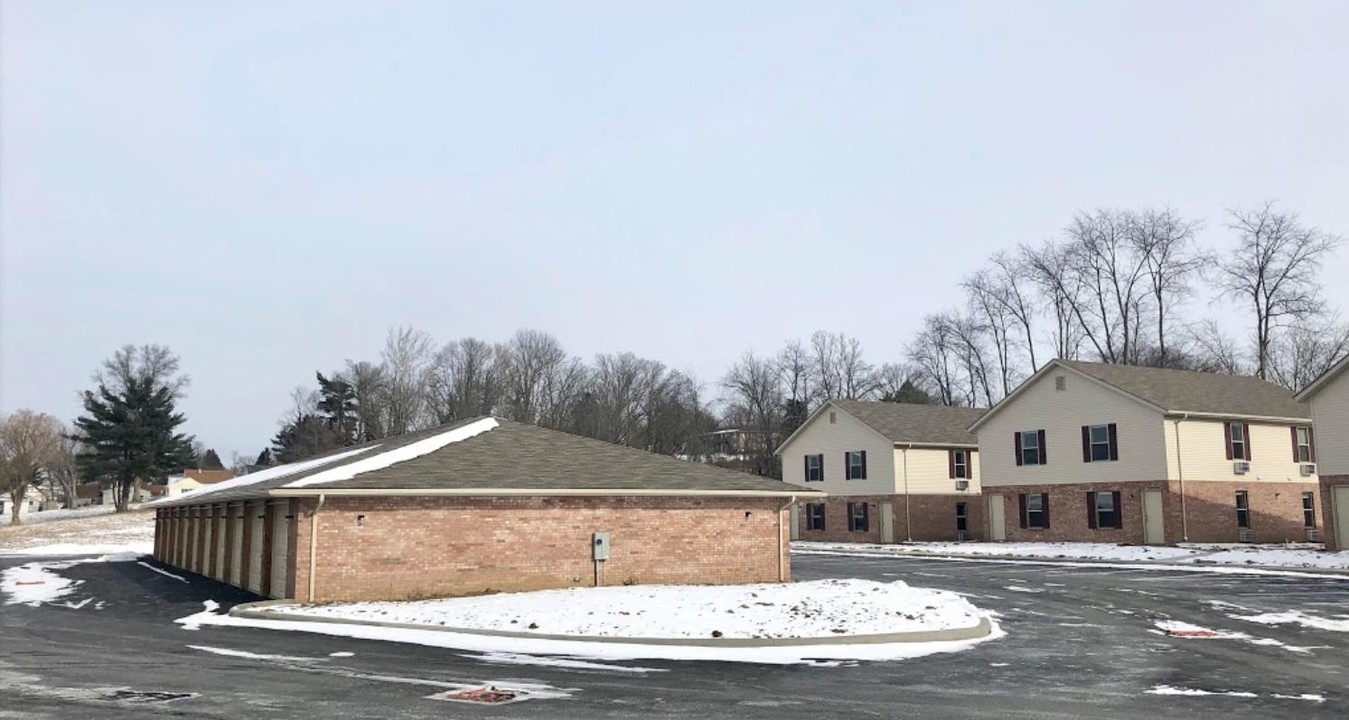 South Zane Apartments in Zanesville, OH - Building Photo