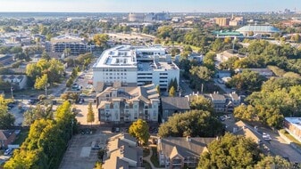 255 E Boyd Dr, Unit 110 in Baton Rouge, LA - Building Photo