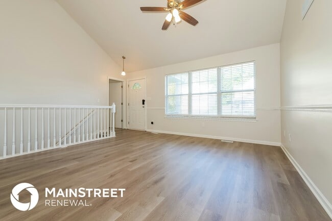 property at 5213 S Powell Ave