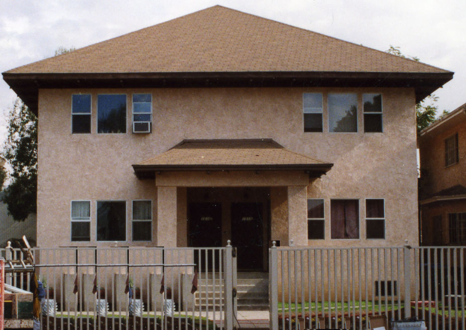 1510 S Westmoreland Ave in Los Angeles, CA - Foto de edificio