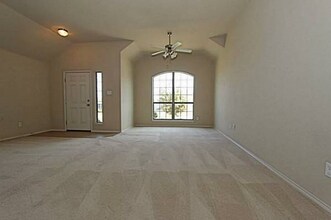 508 Highmoor Ct in Oak Point, TX - Foto de edificio - Building Photo