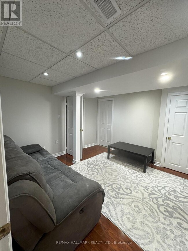 30 Painted Rock Ave in Richmond Hill, ON - Building Photo - Building Photo