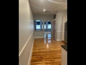 60-64-64 High St, Unit 1 in Somersworth, NH - Building Photo - Building Photo