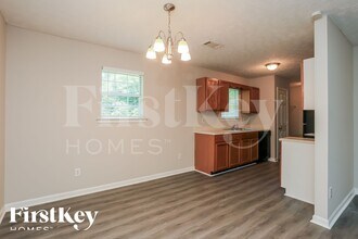 252 Pine Valley Dr in Powder Springs, GA - Building Photo - Building Photo