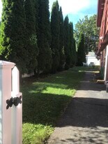 212 Jennings Rd, Unit 212 in Fairfield, CT - Building Photo