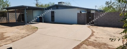 7649 W Mitchell Dr in Phoenix, AZ - Building Photo - Building Photo