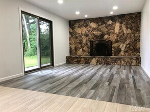 16 Holly Ln in Piscataway, NJ - Building Photo - Building Photo