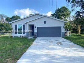 7008 Eden Rd in Fort Pierce, FL - Building Photo