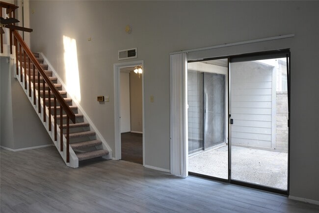 property at 3069 Windchase Blvd