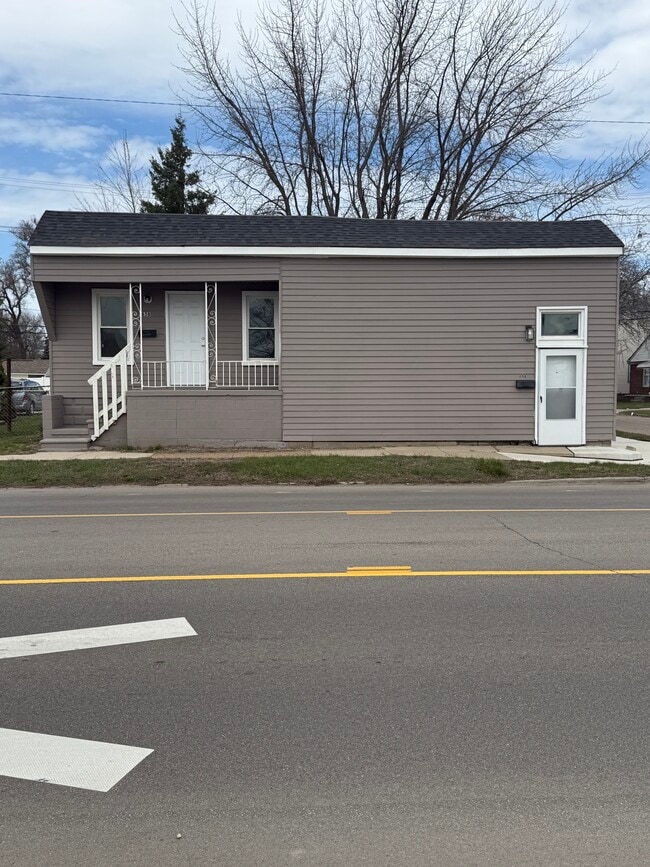property at 654 Ford Ave