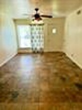 1004 N Ash St in Owasso, OK - Building Photo - Building Photo