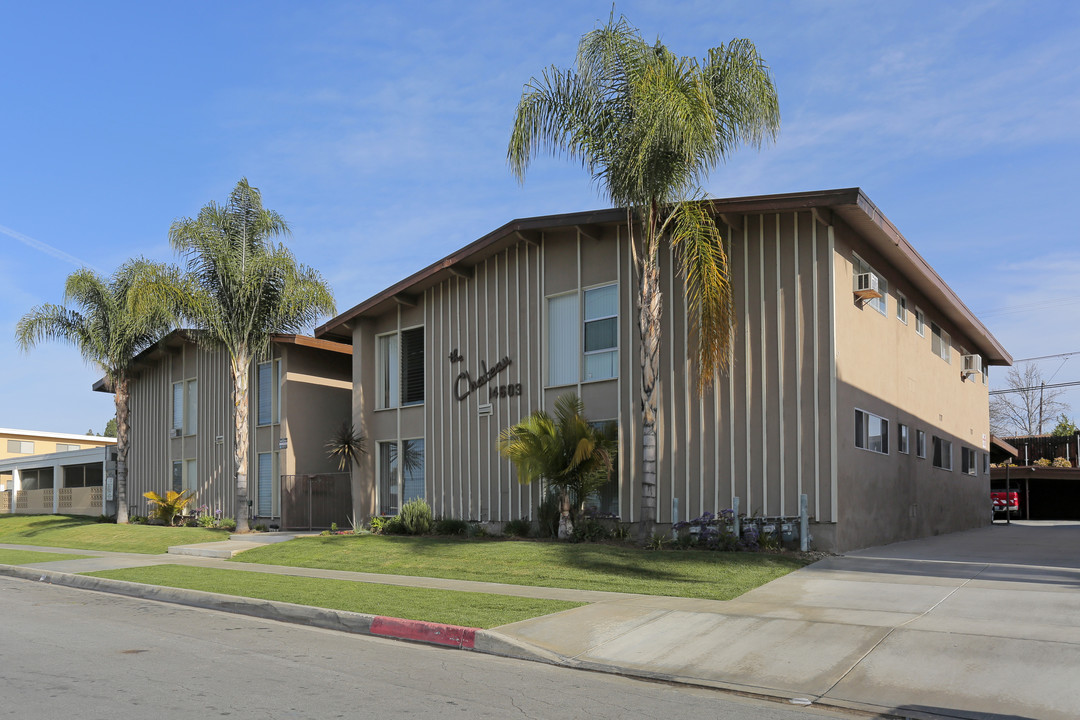 14603 Rosecrans Ave in La Mirada, CA - Building Photo