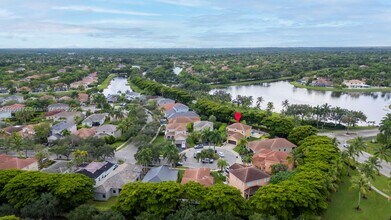 1012 Tupelo Way in Weston, FL - Building Photo - Building Photo