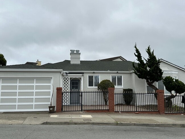 property at 185 Eucalyptus Dr