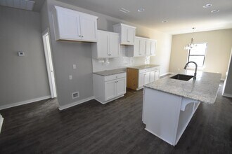 481 N Tacoma St in Farmington, AR - Building Photo - Building Photo