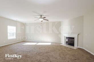 15607 Lakepoint Forest Dr in Charlotte, NC - Building Photo - Building Photo