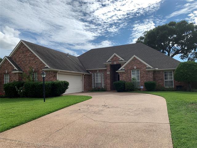 property at 4914 Shadowood Rd
