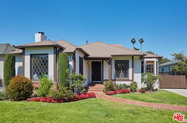 1928 S Bentley Ave in Los Angeles, CA - Building Photo