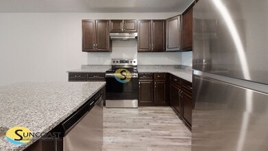 7 Pritchard Dr in Palm Coast, FL - Foto de edificio - Building Photo