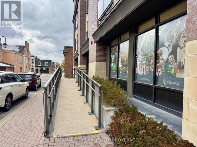 10 Albert St E in Thorold, ON - Building Photo - Building Photo