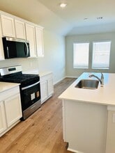 14208 Little Falls Ln in Piedmont, OK - Building Photo - Building Photo