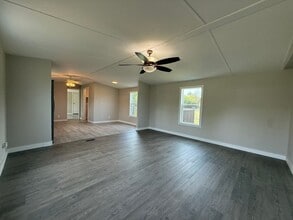 281 Mt Pleasant Cir in Greeneville, TN - Building Photo - Building Photo