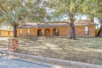 4627 Ranch View Rd in Fort Worth, TX - Building Photo - Building Photo
