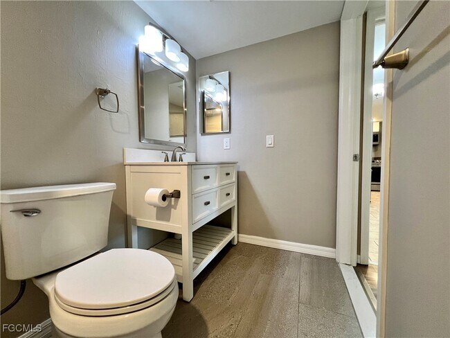 1759 Four Mile Cove Pkwy in Cape Coral, FL - Building Photo - Building Photo