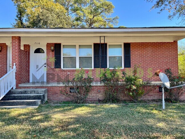 7116 Patterson Rd in Columbia, SC - Building Photo - Building Photo