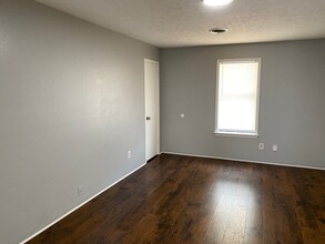 22 Brianfield Cv, Unit C in Jackson, TN - Building Photo - Building Photo
