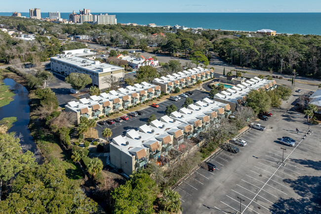 Roundtree Villas in Myrtle Beach, SC - Building Photo - Building Photo