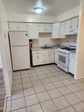 4320 Howell St in Philadelphia, PA - Building Photo - Building Photo