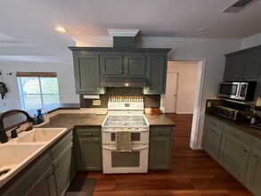 9446 Highpoint Rd in Baton Rouge, LA - Building Photo - Building Photo