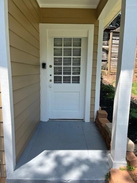 806 Briarcliff Rd NE, Unit D21 in Atlanta, GA - Building Photo - Building Photo