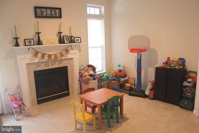 3577 Ellery Cir in Falls Church, VA - Foto de edificio - Building Photo