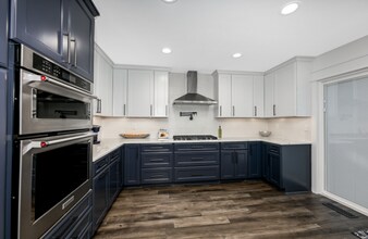 3695 Englewood Dr in Stow, OH - Building Photo - Building Photo