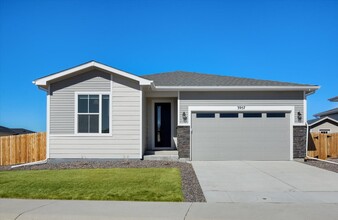 3957 Castle Vis Dr in Castle Rock, CO - Foto de edificio - Building Photo