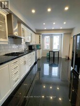 169 Leitchcroft Crescent in Markham, ON - Building Photo - Building Photo