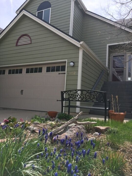4852 Brandon Creek Dr in Boulder, CO - Building Photo
