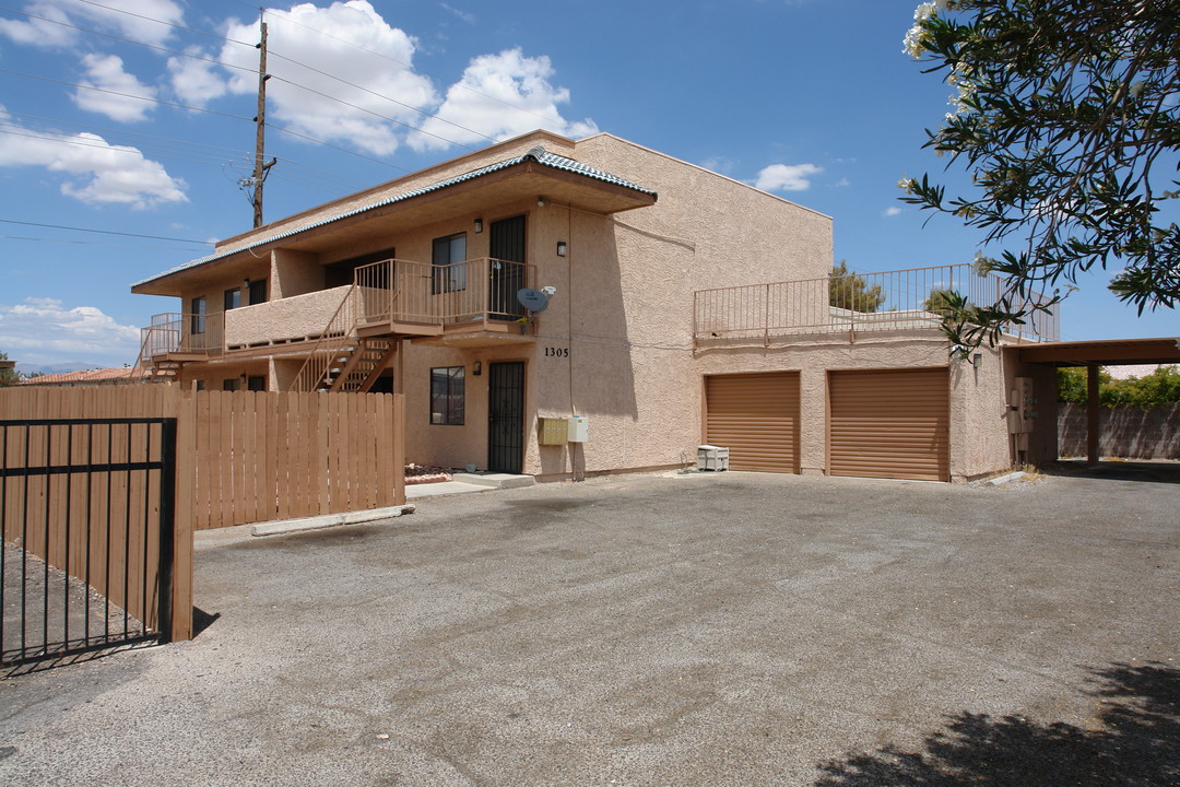 Del Rey Plaza in Las Vegas, NV - Building Photo