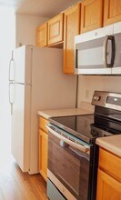165 Albion Village Way in Sandy, UT - Building Photo - Building Photo