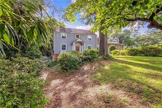 220 Bradford Ave in Fayetteville, NC - Building Photo - Building Photo